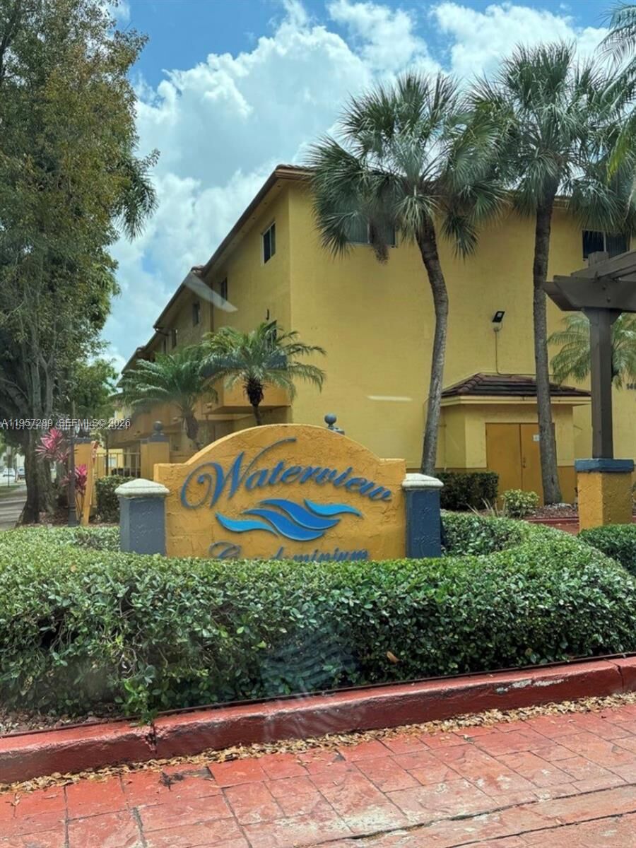 Property Photo: 8260 SW 149th Ct 9-204 FL 33193