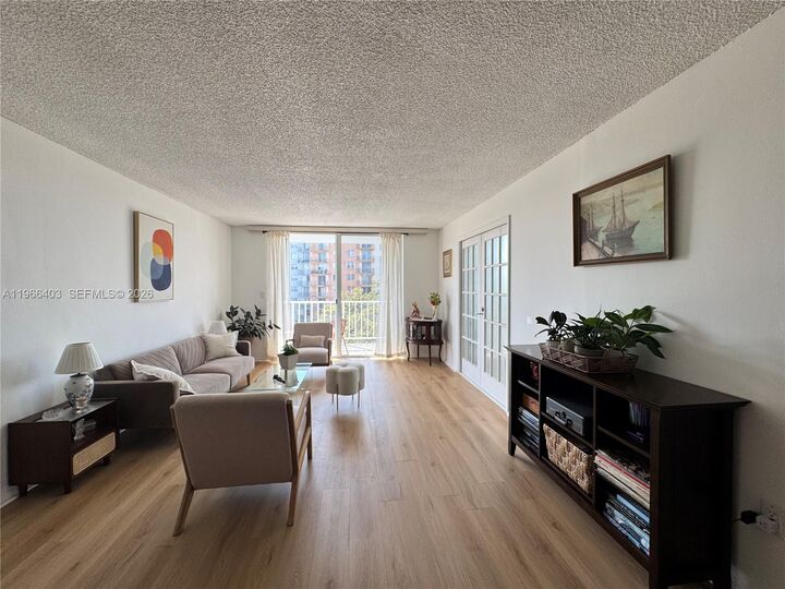 Property Photo:  1470 NE 125th Ter 407  FL 33161 