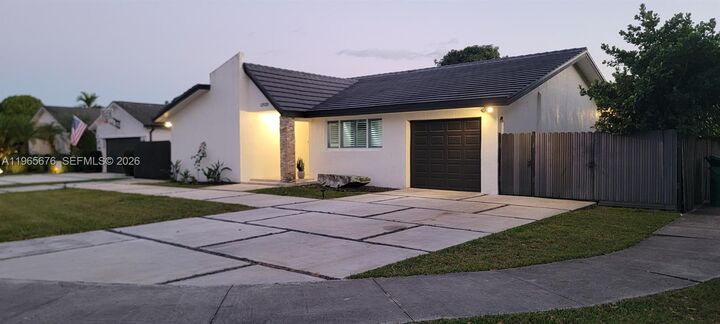 Property Photo:  12920 SW 119th St  FL 33186 