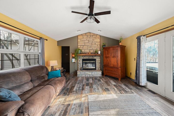 Property Photo: 827 Walnut Ridge Trail IN 47025