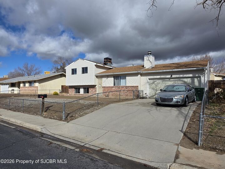 Property Photo: 2616 E 24th Street NM 87401