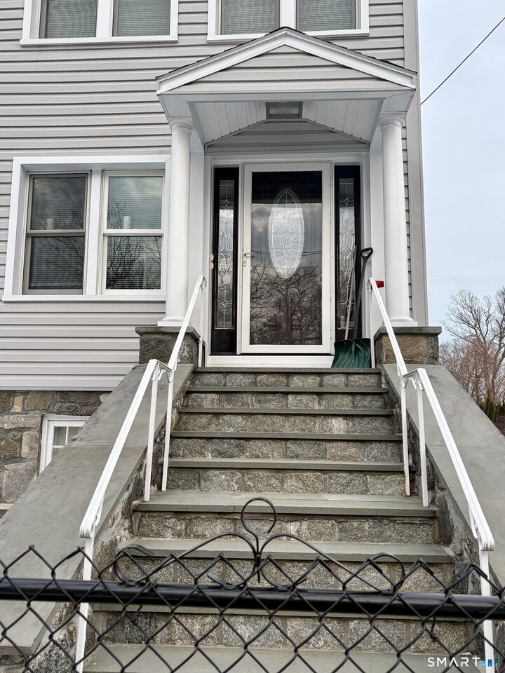 Property Photo:  45 Mead Avenue 2  CT 06830 