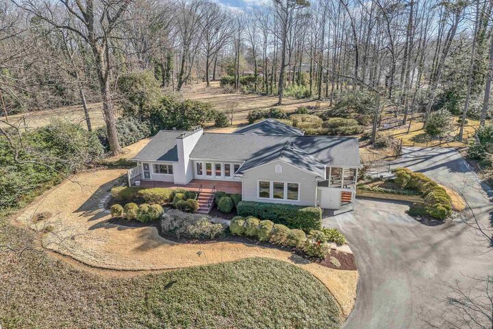 Property Photo:  5 Sylvan Drive  SC 29302 