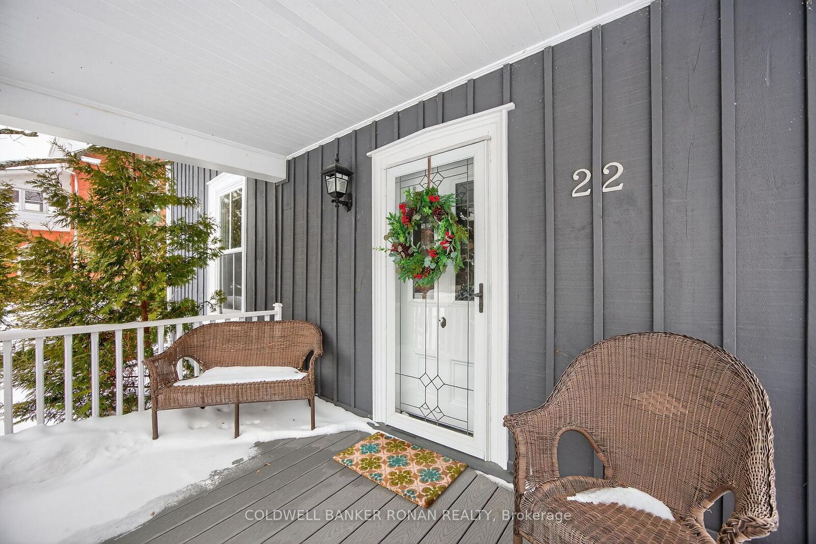 Property Photo:  22 Centre Street N  ON L0G 1A0 