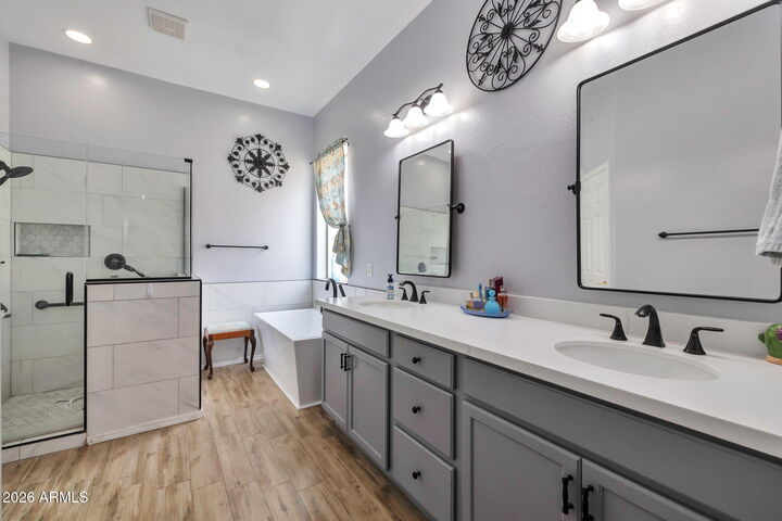 Property Photo:  8807 W Carole Lane  AZ 85305 