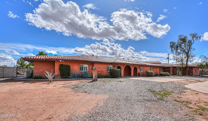 Property Photo: 340 N Pottebaum Road AZ 85122
