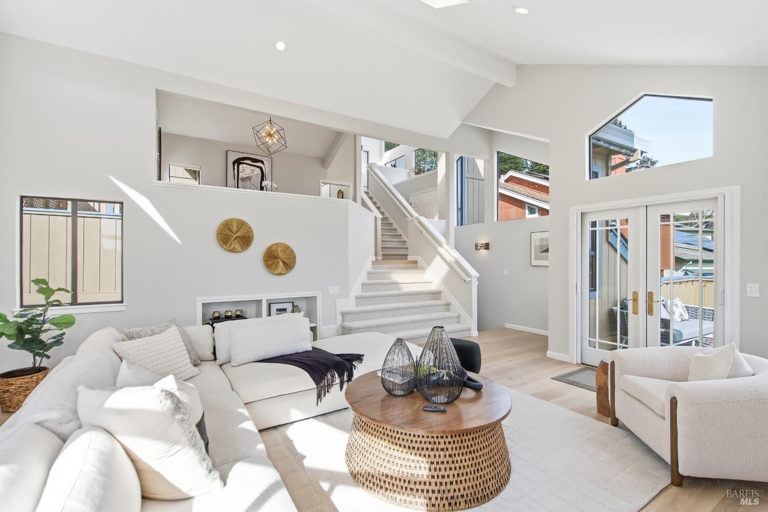 Property Photo:  291 Greene Street  CA 94941 