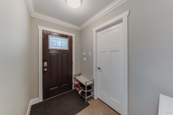 Property Photo: 14285 64 Avenue 24 BC V3W 1Z2