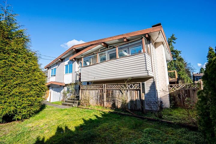 Property Photo:  11900 Burnett Street  BC V2X 6P5 