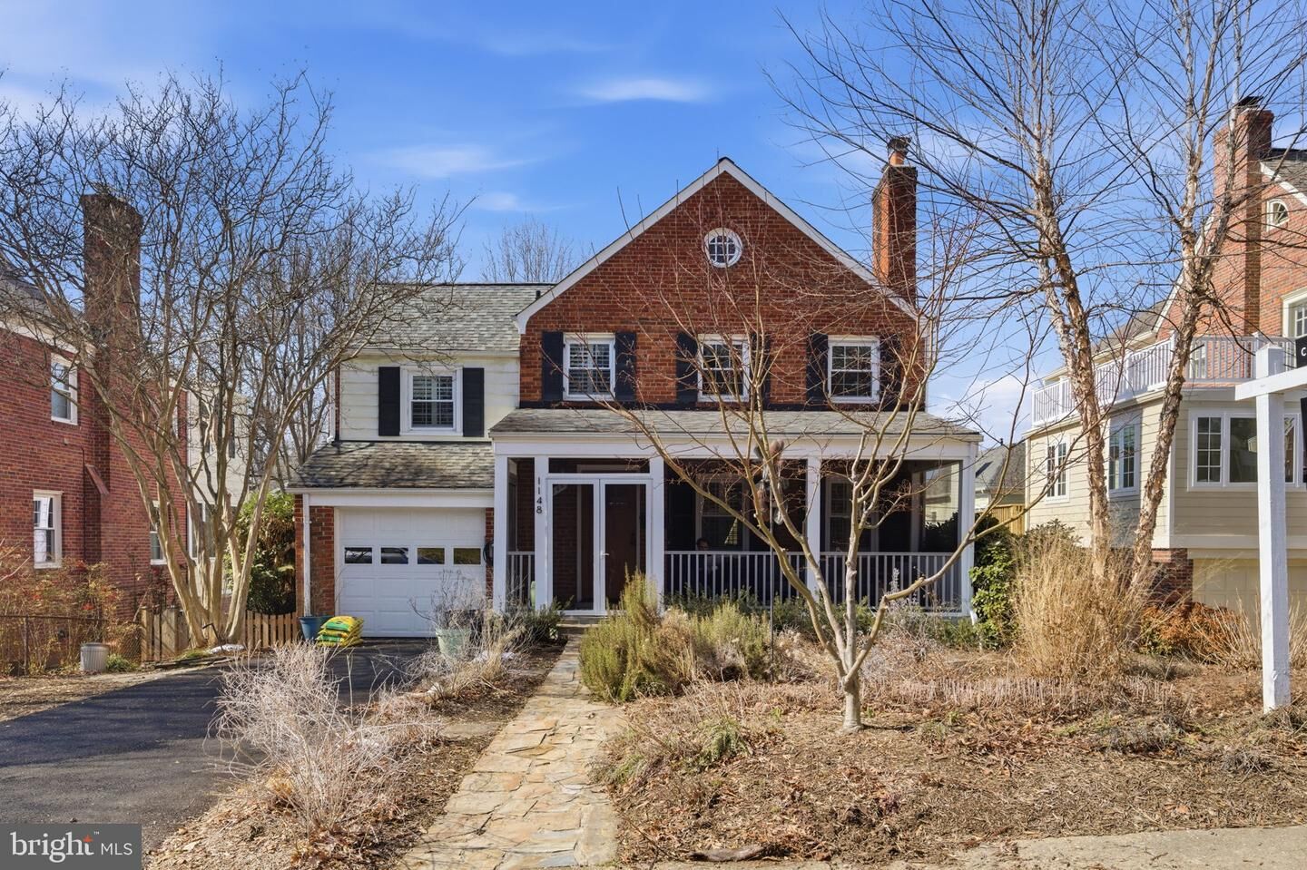 Property Photo: 1148 N Inglewood Street VA 22205