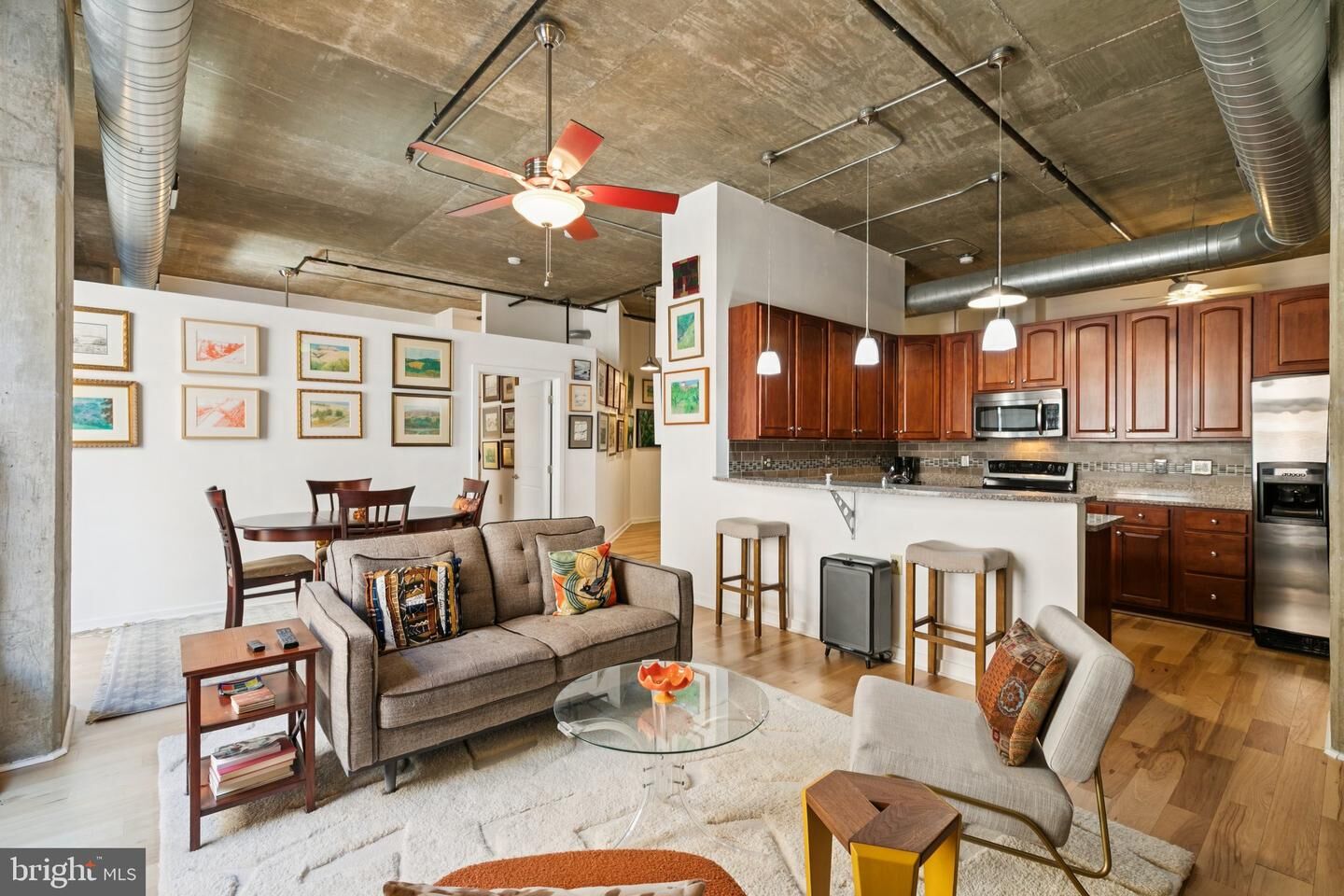 Property Photo:  113 N Bread Street 3H2  PA 19106 