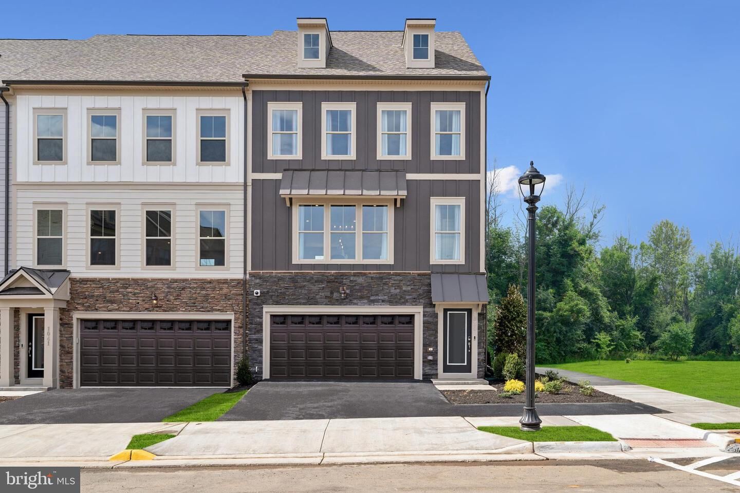 Property Photo:  205 Chianti Terrace SE  VA 20175 