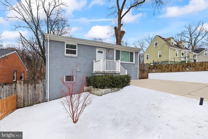 Property Photo:  1012 Capitol Heights Boulevard  MD 20743 