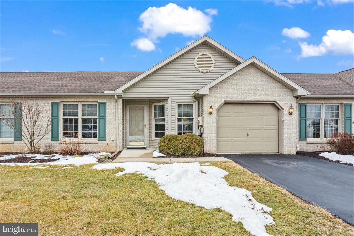 Property Photo: 8 Mel Ron Court PA 17015