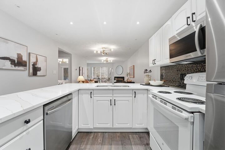 Property Photo: 6486 Reflections OH 43017