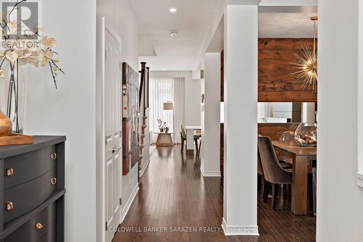 Photo de la propriété:  179 Gracewood Crescent  ON K1T 0J3 