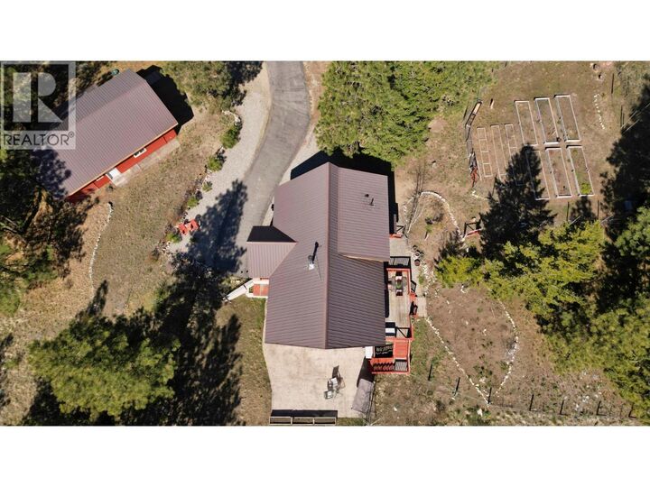 Property Photo: 155 Cougar Court BC V0H 1V6