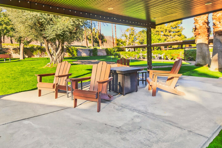 Property Photo:  2821 N Los Felices Circle 107  CA 92262 