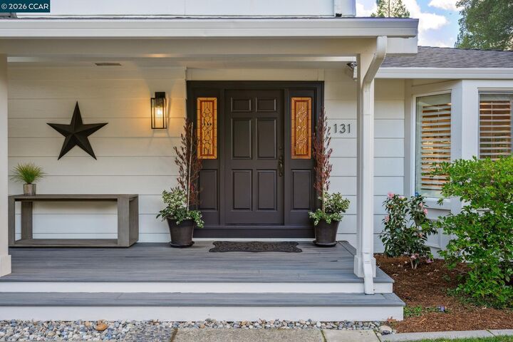 Property Photo:  131 Pebble Ln  CA 94507 