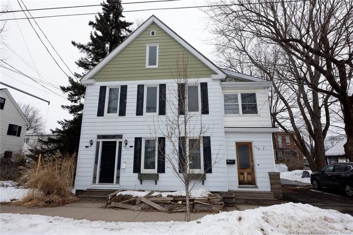 717-721 Churchill Row — photo 1