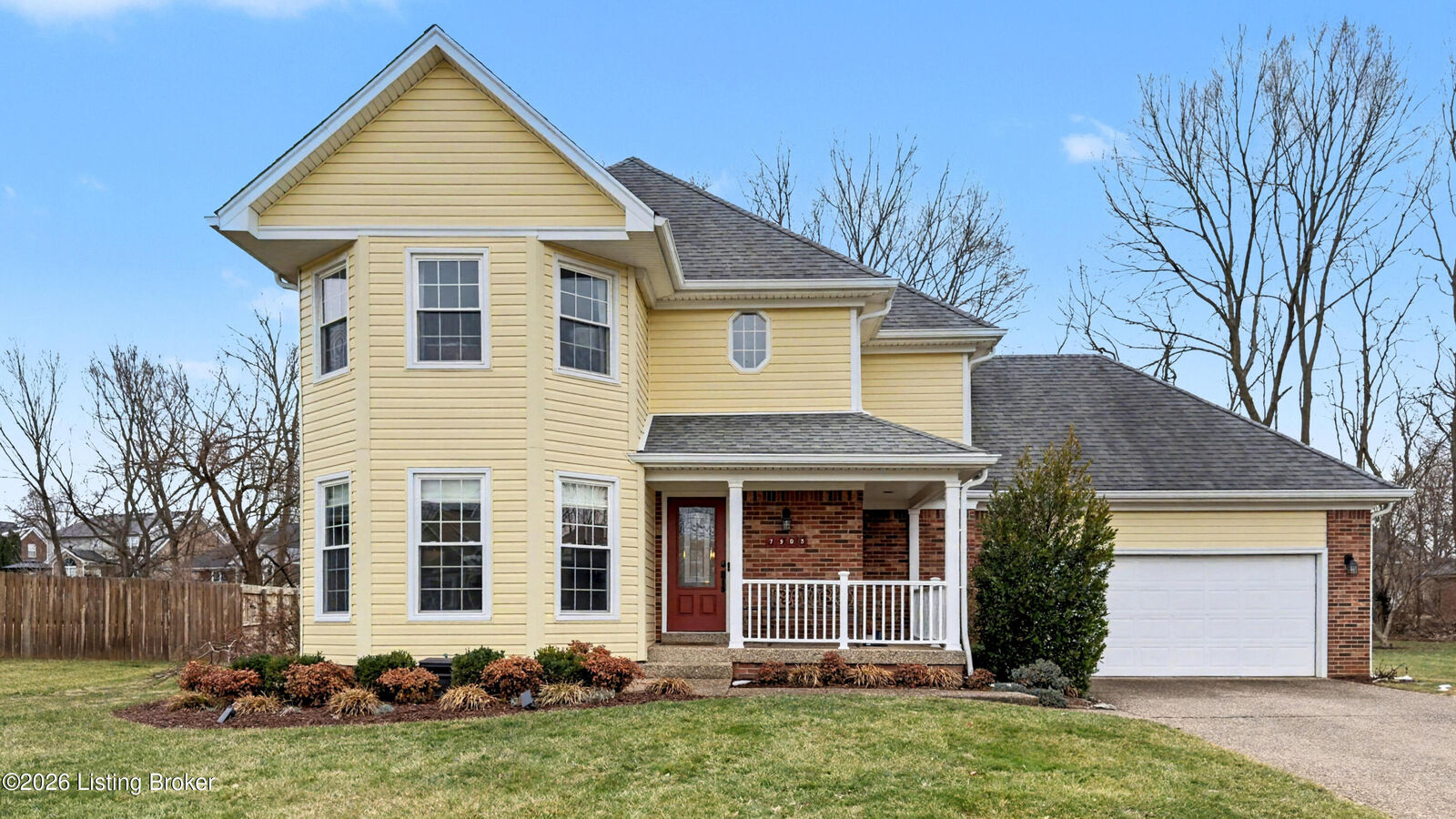 Property Photo:  7505 Plain Field Ct  KY 40220 