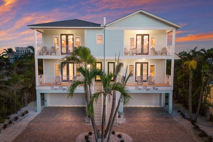 Property Photo: 105 4th Street S FL 34217