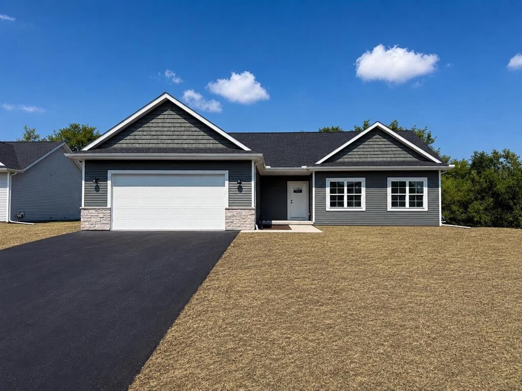 Property Photo: 14180 Prairie Commons Lane IL 61080