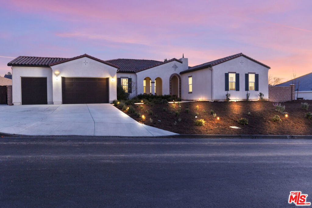 Property Photo:  16373 Bay Brook Avenue  CA 92504 