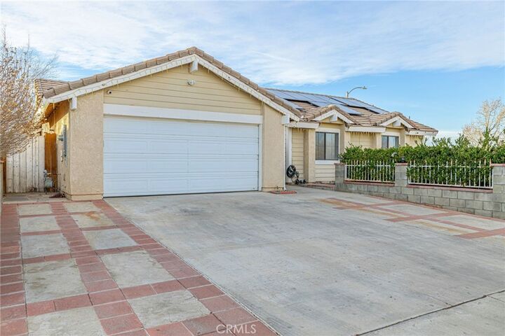 Property Photo: 38659 Angele Trumpet Court CA 93550