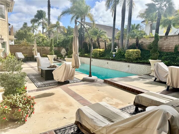 Property Photo:  23962 Cormorant Lane  CA 92677 