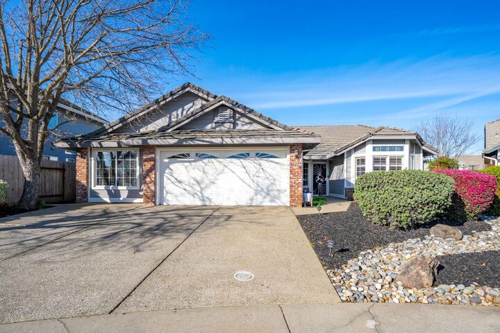 Property Photo:  314 McCartney Court  CA 95648 