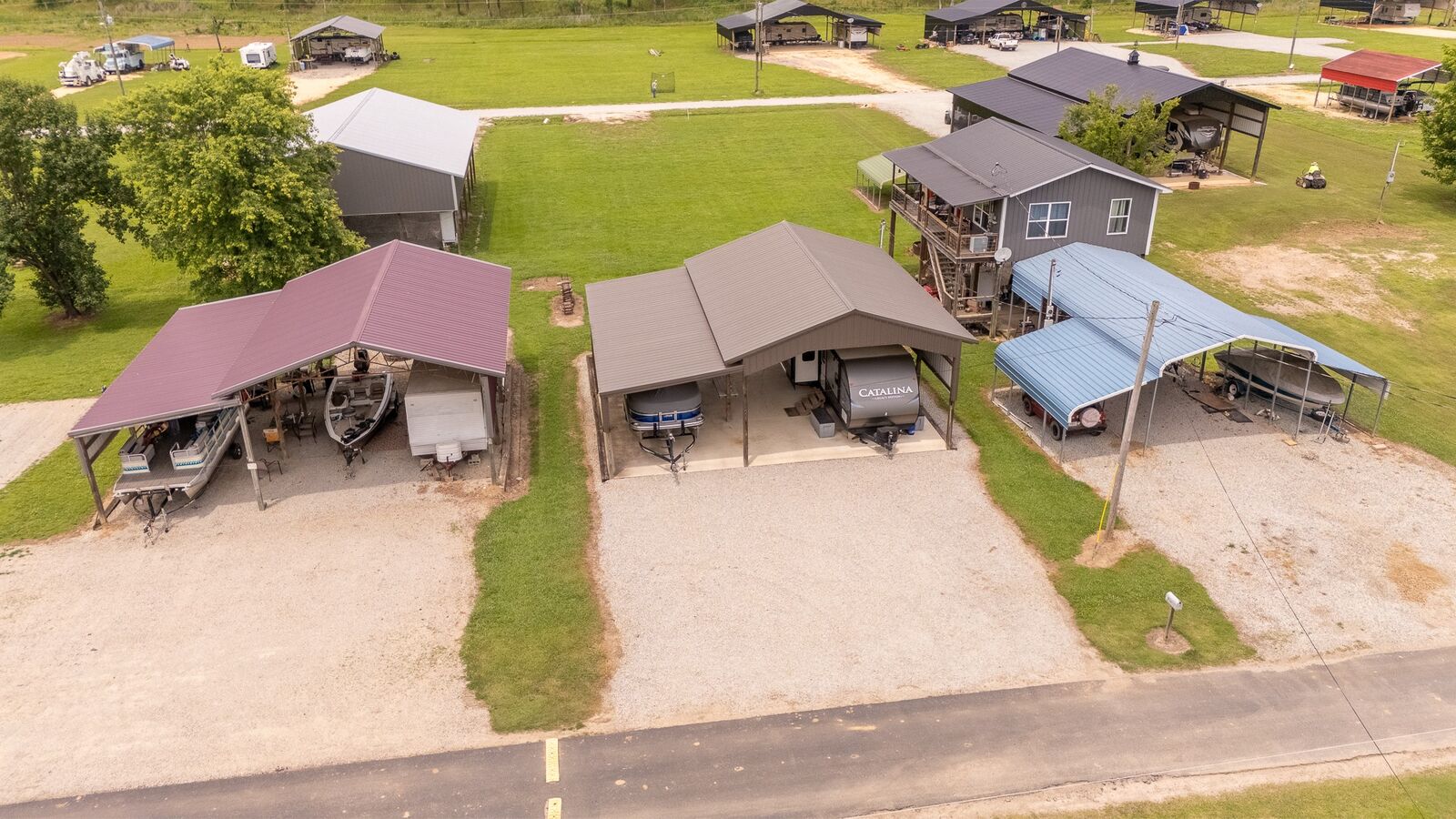 Property Photo: 1038 Wc Pickett TN 38425