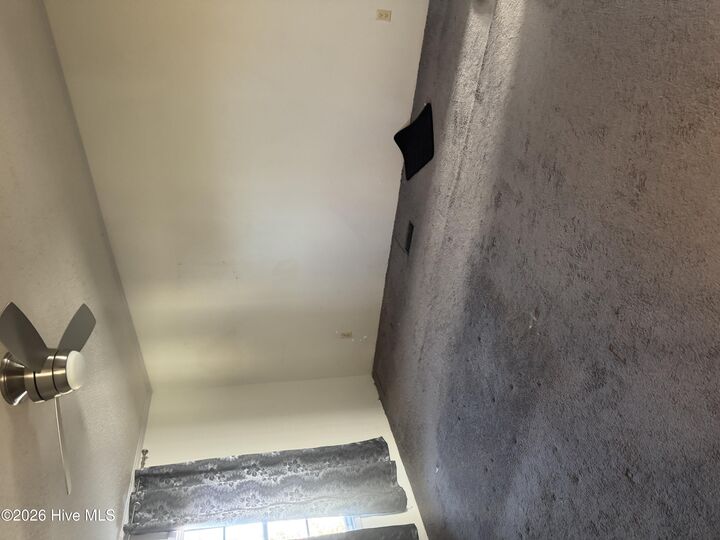 Property Photo:  124 Robins Estate Lane  NC 28518 