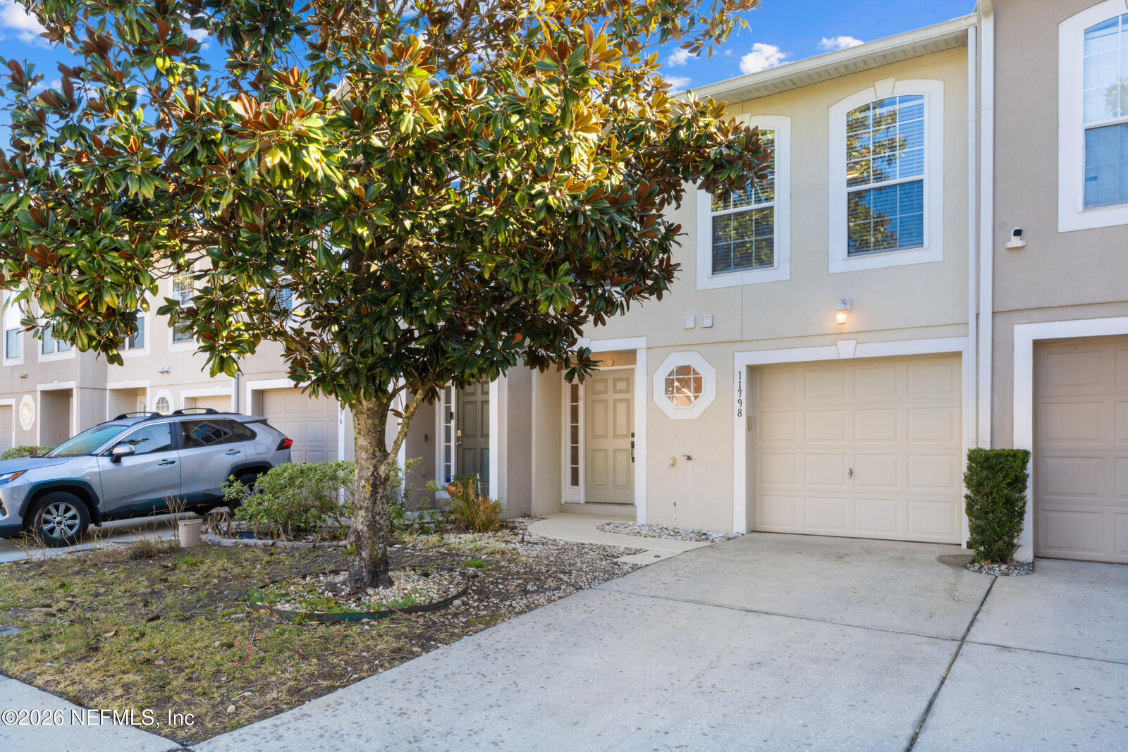 Property Photo:  11798 Lake Bend Circle  FL 32218 