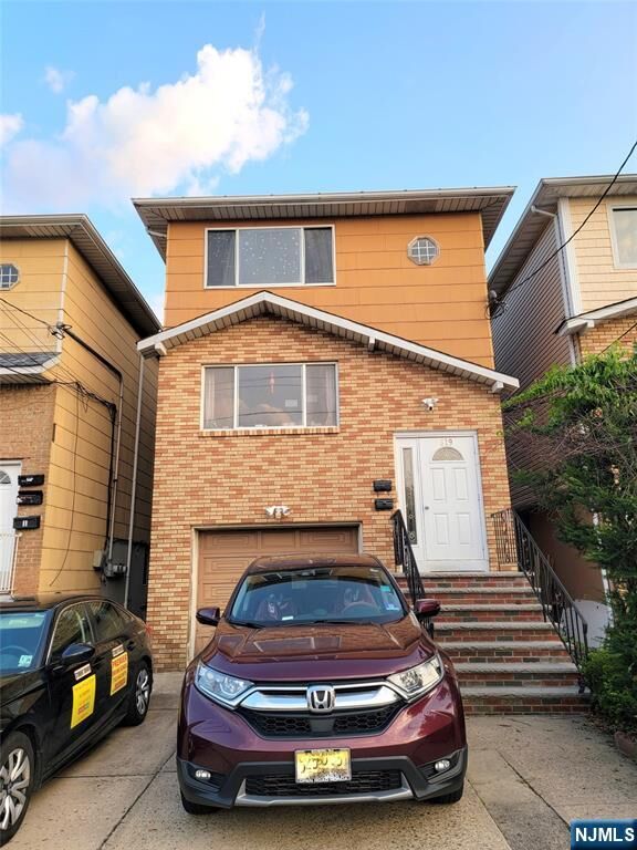 Property Photo:  619 Sussex Street 3  NJ 07029 