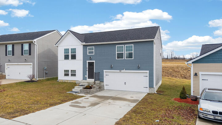 Property Photo:  118 Arlington Court  KY 41097 