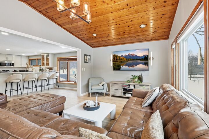 Property Photo: 16919 Cottage Grove Avenue MN 55391