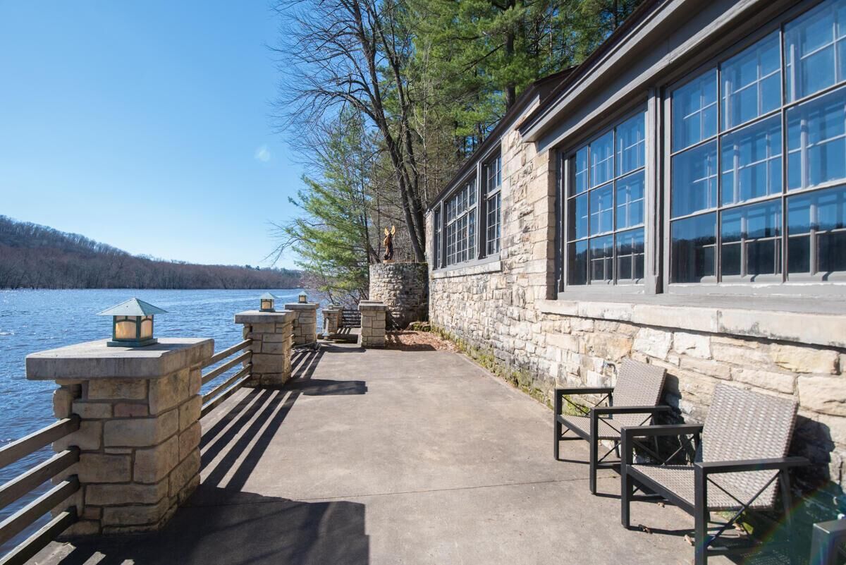 Property Photo:  801 Pine Cone Trail  MN 55047 