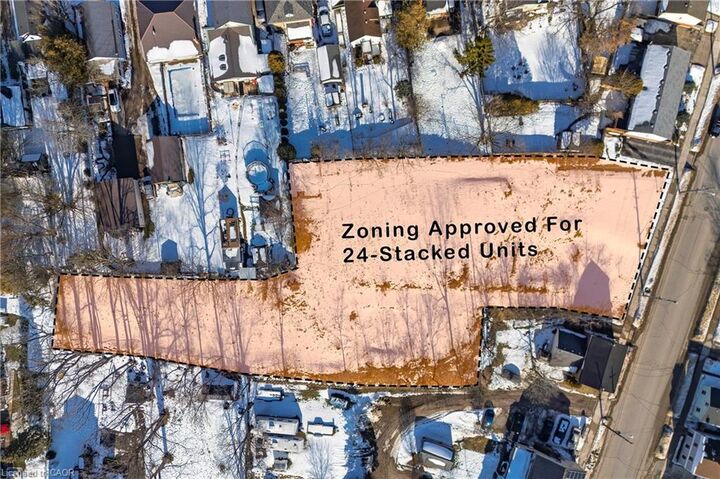 75 King Street E — photo 1