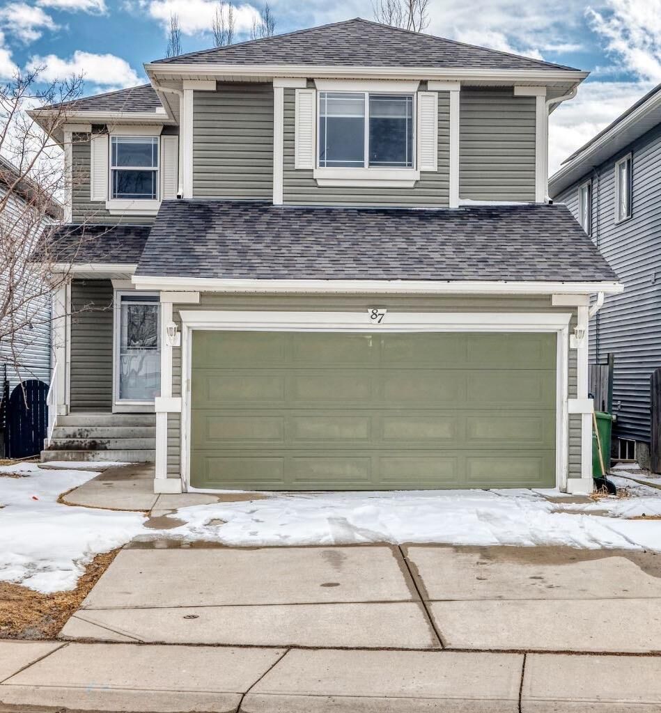 Photo de la propriété:  87 Bridlepost Green SW  AB T2Y 4A1 