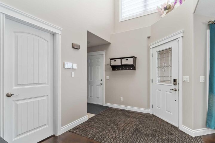 Property Photo:  409 Loutit Road  AB T9K 0S3 