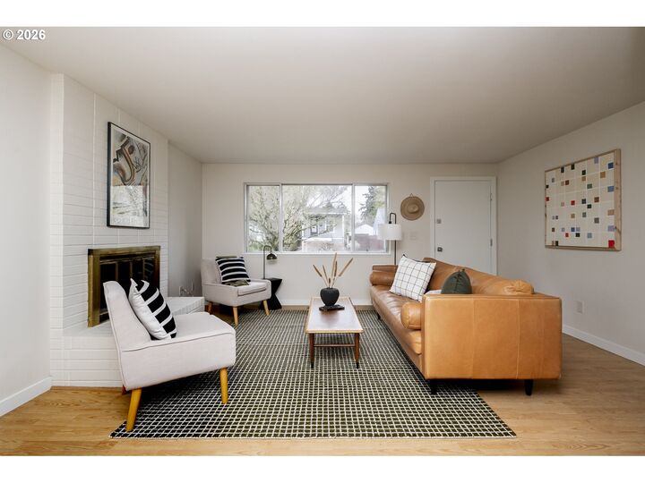 Property Photo:  1820 N Prescott St  OR 97217 