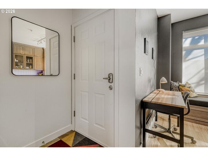 Property Photo:  2408 Main St  WA 98660 