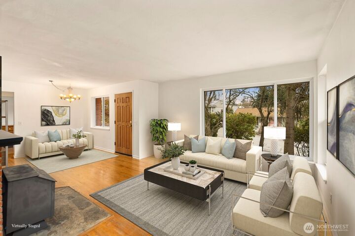 Property Photo:  2108 E 24th Street  WA 98310 