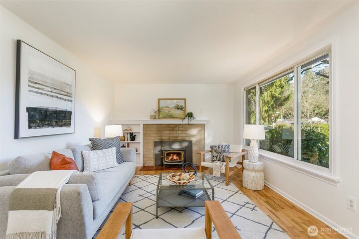 Property Photo:  12343  11th Avenue NE  WA 98125 