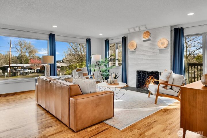 Property Photo:  19253  34th Avenue S  WA 98188 