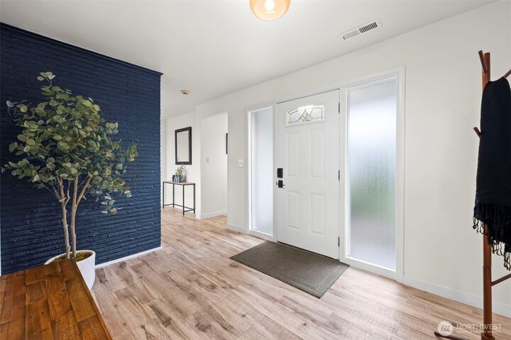Property Photo:  1730 S Jackson Avenue  WA 98465 