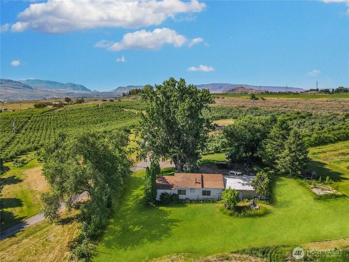 Property Photo:  223  Old Riverside Hwy  WA 98841 