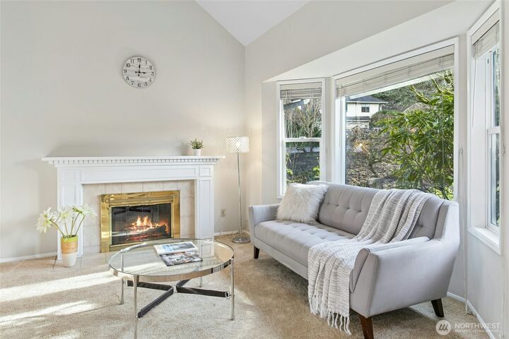 Property Photo:  4310  209th Avenue NE  WA 98074 