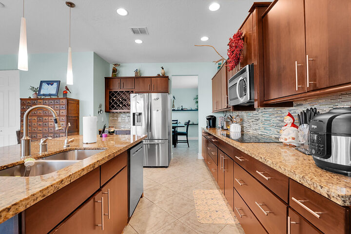 Property Photo:  11240 SW Wyndham Way  FL 34987 